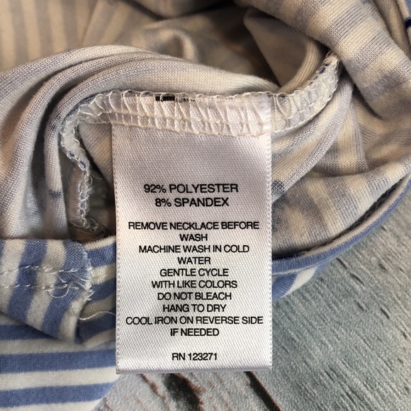 Wishful Park Twisted Front Anchor Top Large - Picture 8 of 8